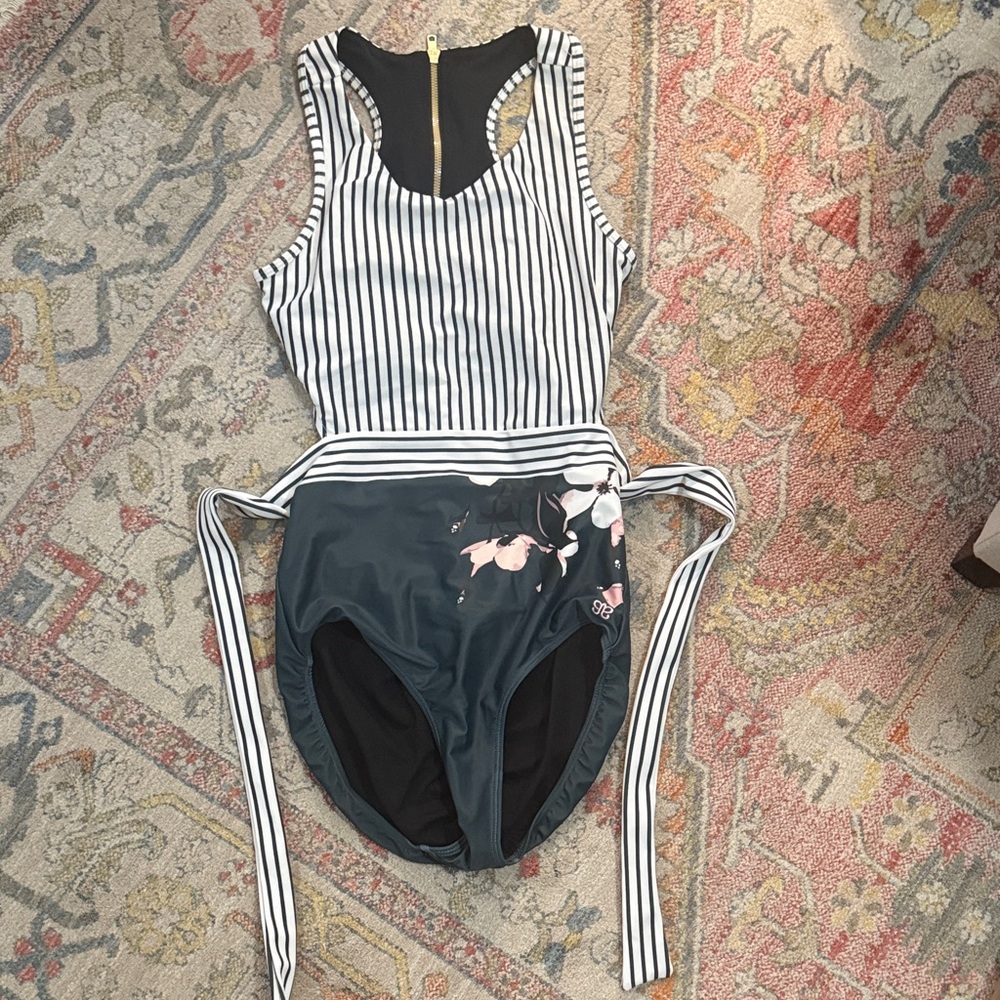 Albion Striped Black and White Swimsuit with Floral Design, Women’s Size Medium